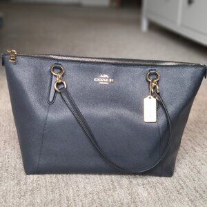 Coach shoulder bag